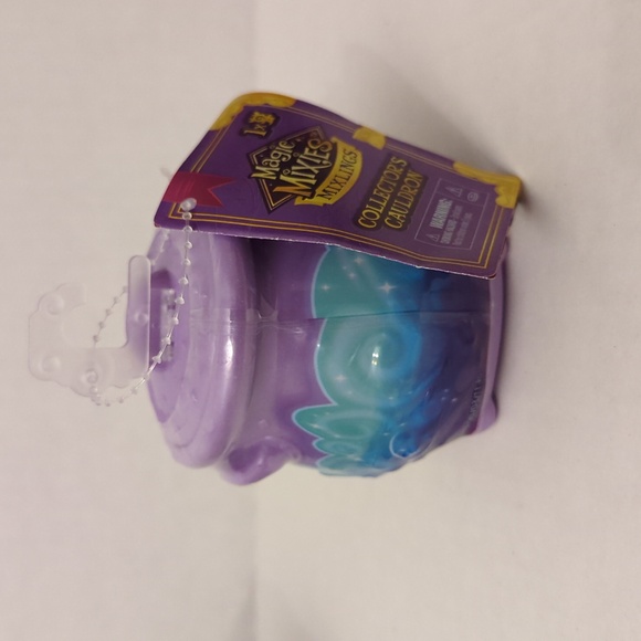 COPY - Magic Mixies Mixlings Collector's Cauldron Pack Series 1 - Picture 3 of 5